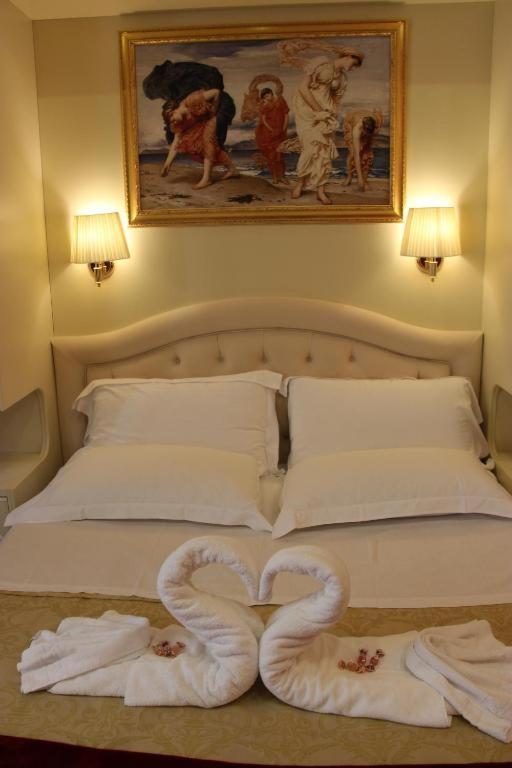 Dimora Frattina Hotell Rom Exteriör bild