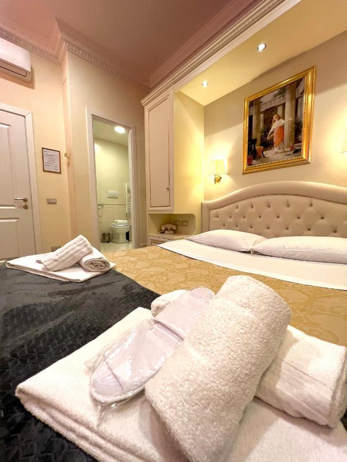Dimora Frattina Hotell Rom Exteriör bild
